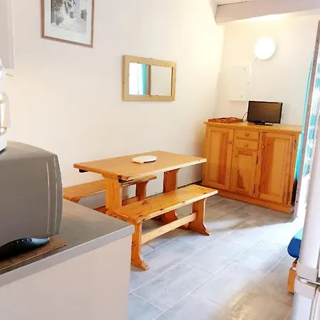 Corallines Agreable Petite 2 Pieces Mezzanine Mt St Martin Cap D'agde